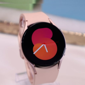 Samsung watch 5 Or 44 mm